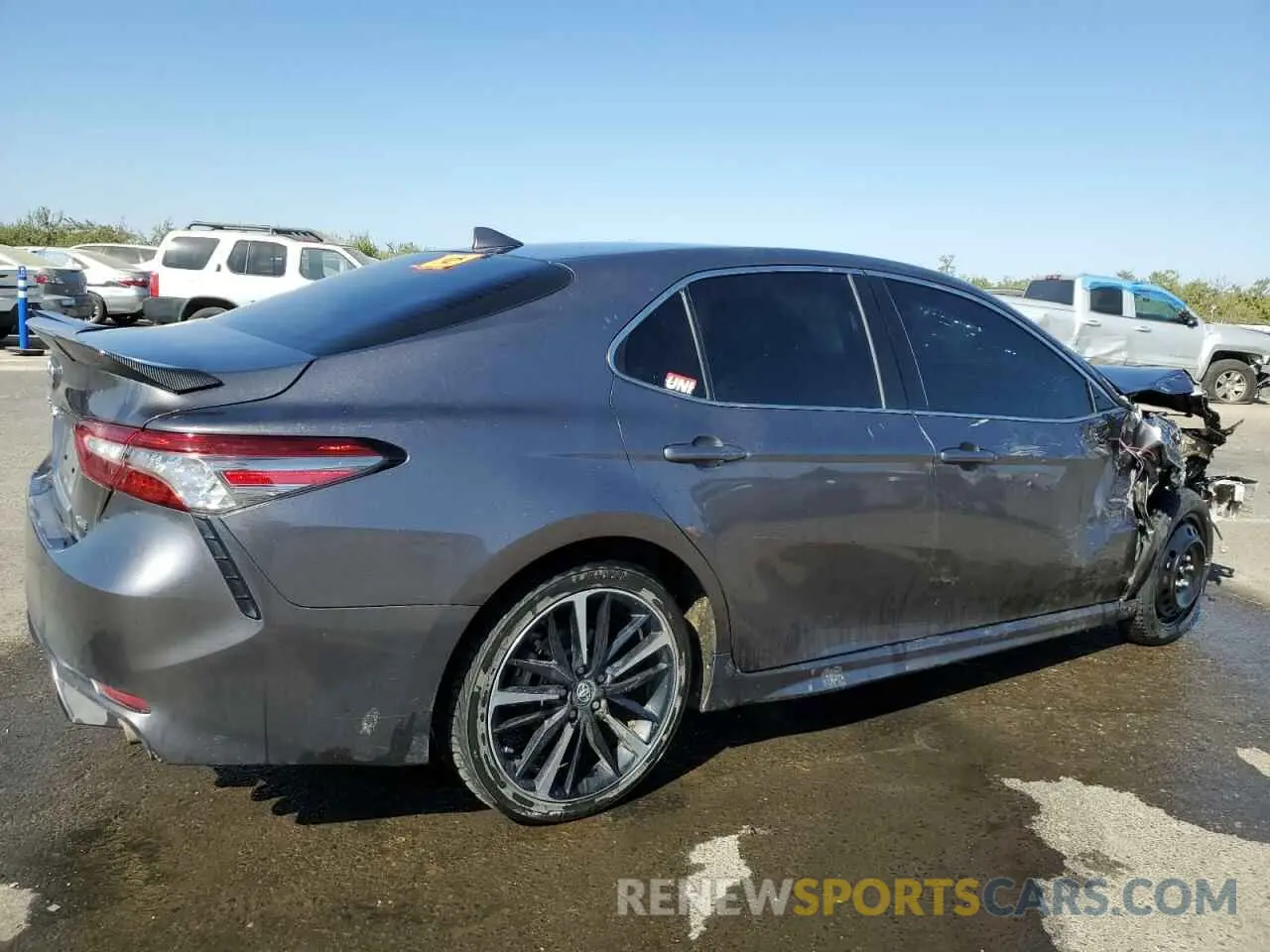3 Photograph of a damaged car 4T1B61HK5KU836395 TOYOTA CAMRY 2019