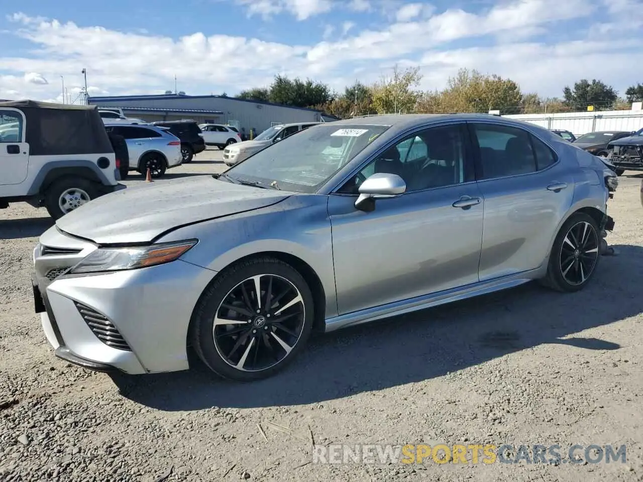 1 Photograph of a damaged car 4T1B61HK5KU839149 TOYOTA CAMRY 2019