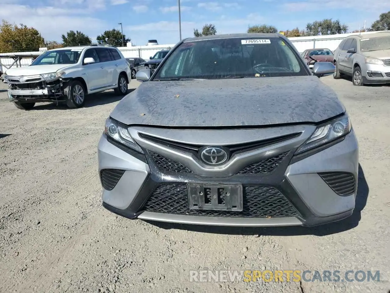 5 Photograph of a damaged car 4T1B61HK5KU839149 TOYOTA CAMRY 2019