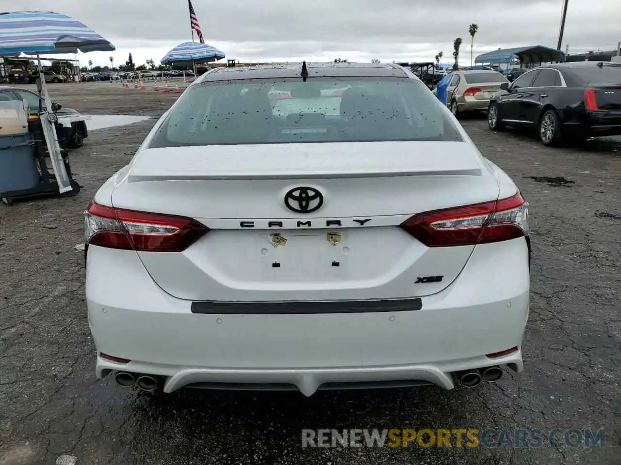 6 Photograph of a damaged car 4T1B61HK5KU839264 TOYOTA CAMRY 2019