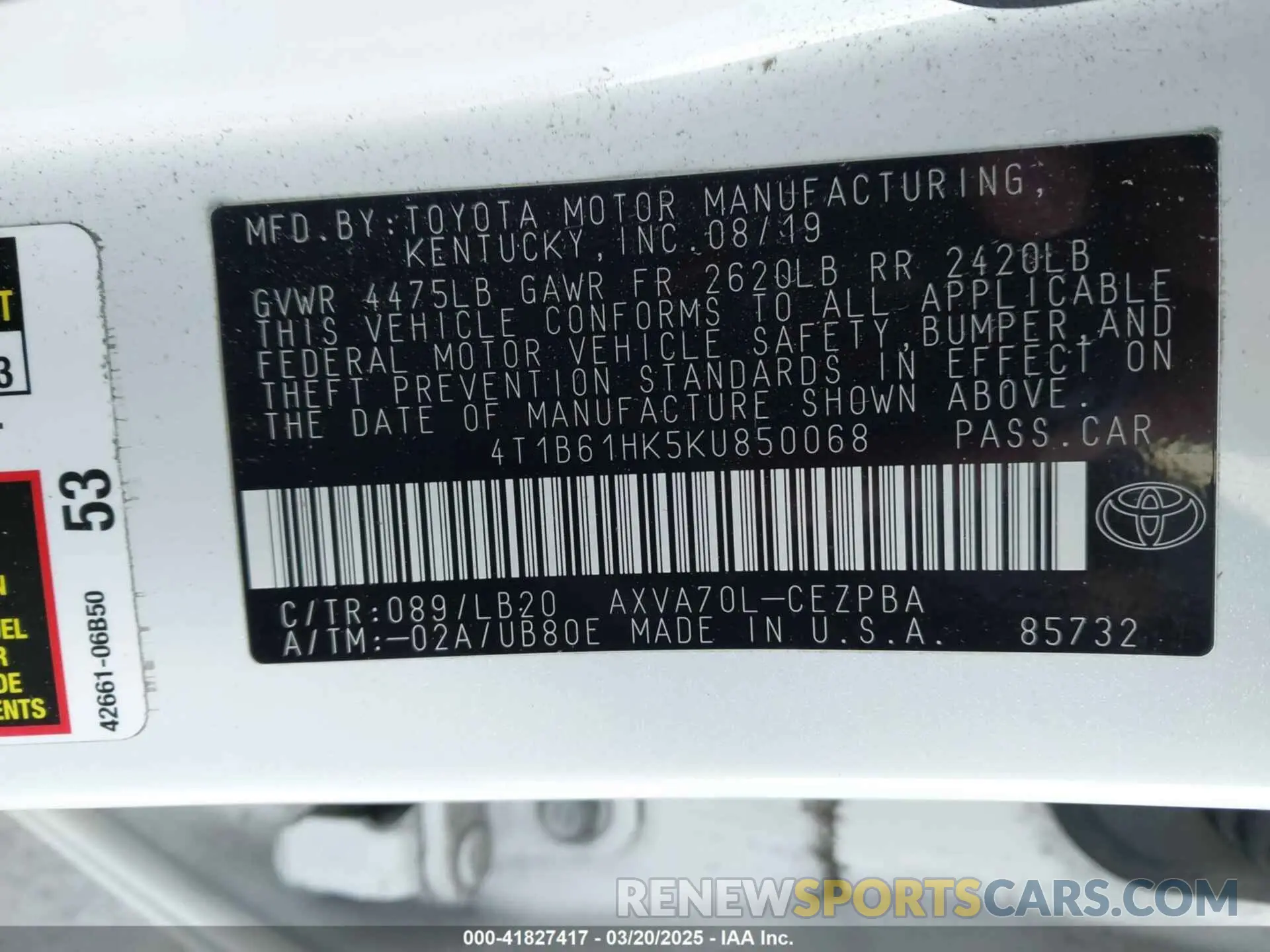 9 Photograph of a damaged car 4T1B61HK5KU850068 TOYOTA CAMRY 2019
