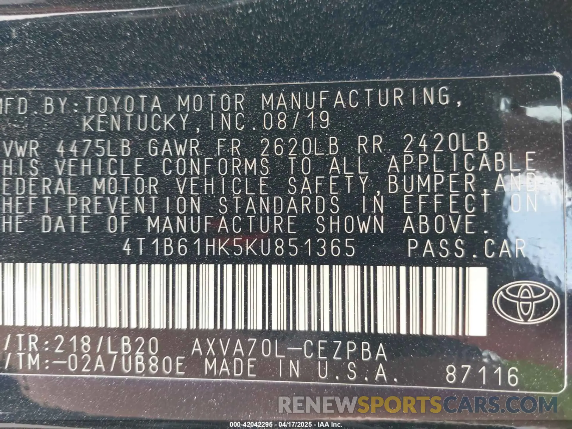 9 Photograph of a damaged car 4T1B61HK5KU851365 TOYOTA CAMRY 2019