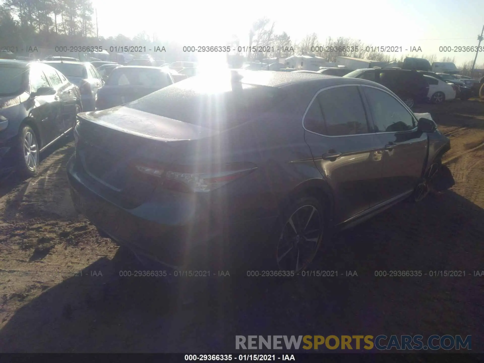 4 Photograph of a damaged car 4T1B61HK5KU852676 TOYOTA CAMRY 2019