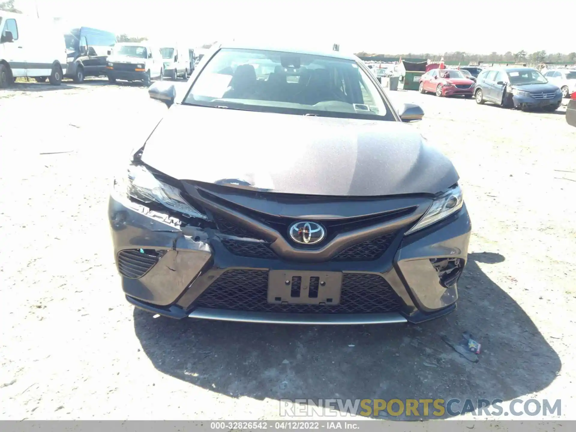 6 Photograph of a damaged car 4T1B61HK6KU183169 TOYOTA CAMRY 2019