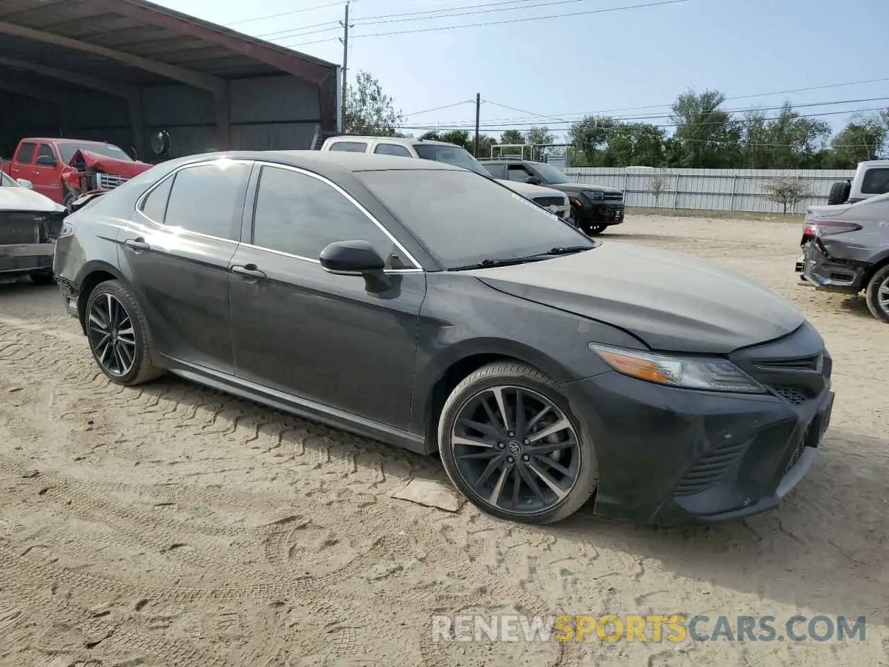 4 Photograph of a damaged car 4T1B61HK6KU207888 TOYOTA CAMRY 2019