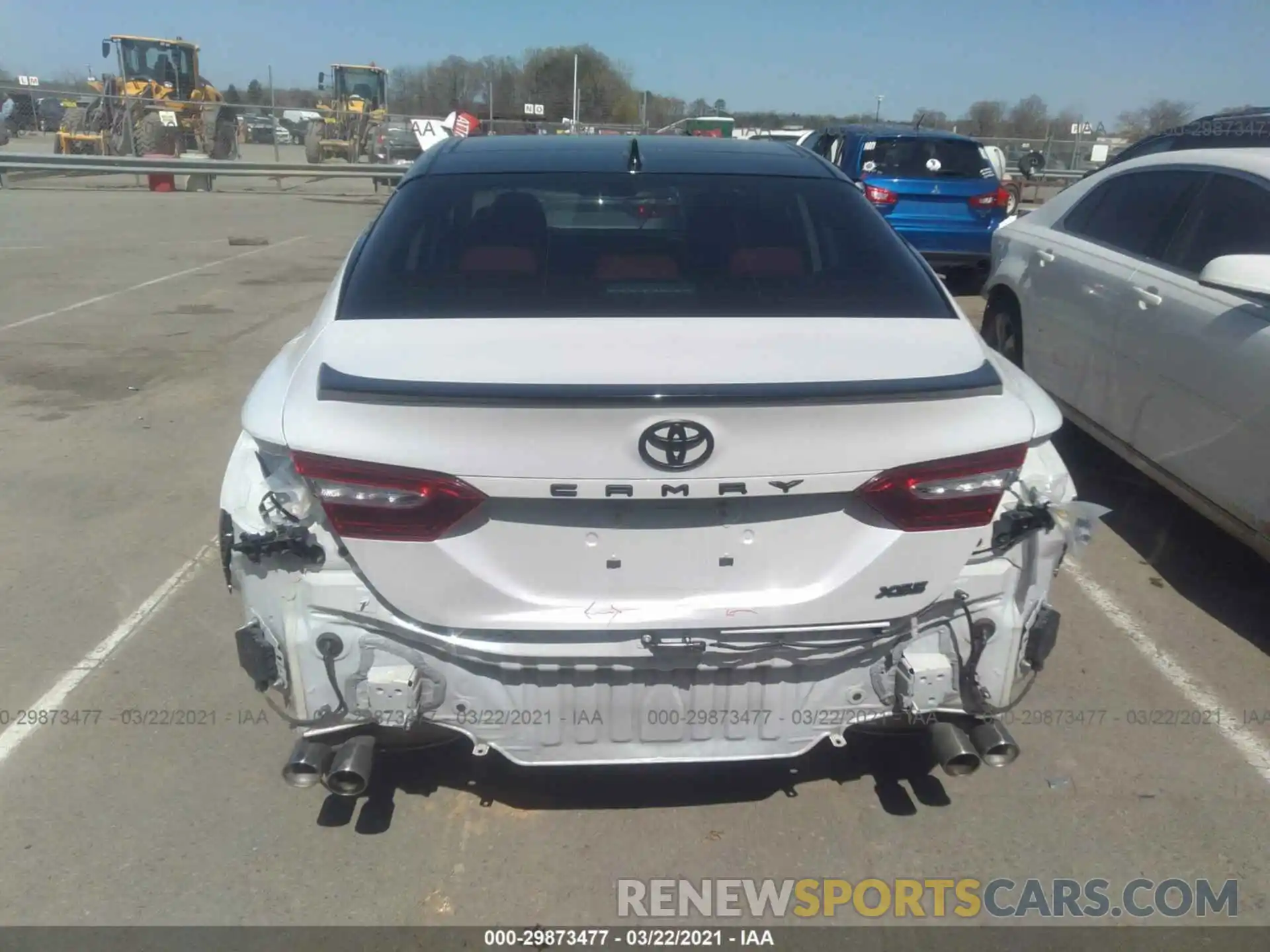 6 Photograph of a damaged car 4T1B61HK6KU234248 TOYOTA CAMRY 2019