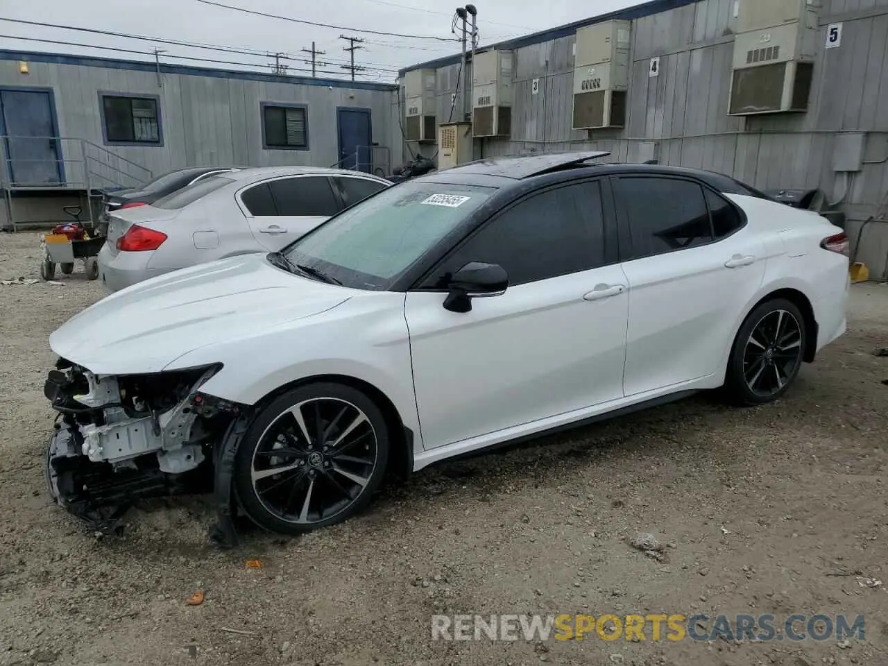 1 Photograph of a damaged car 4T1B61HK6KU259232 TOYOTA CAMRY 2019