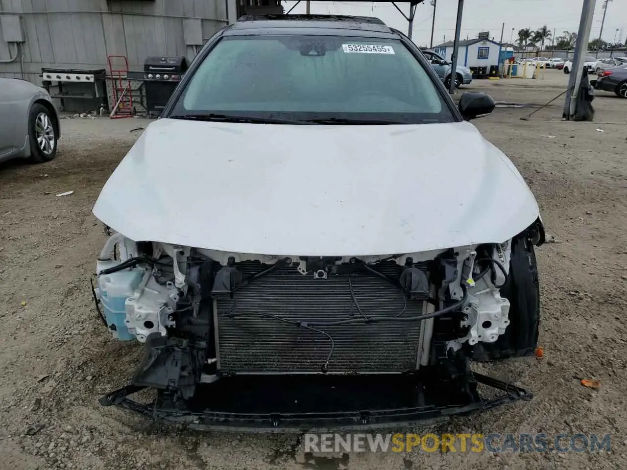 5 Photograph of a damaged car 4T1B61HK6KU259232 TOYOTA CAMRY 2019