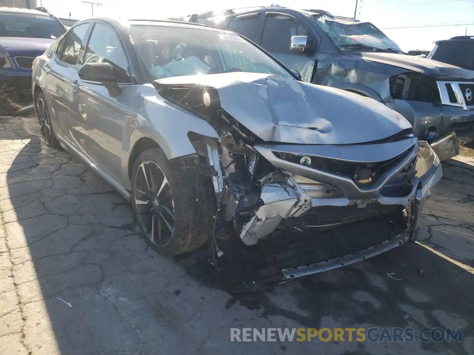 1 Photograph of a damaged car 4T1B61HK6KU259893 TOYOTA CAMRY 2019