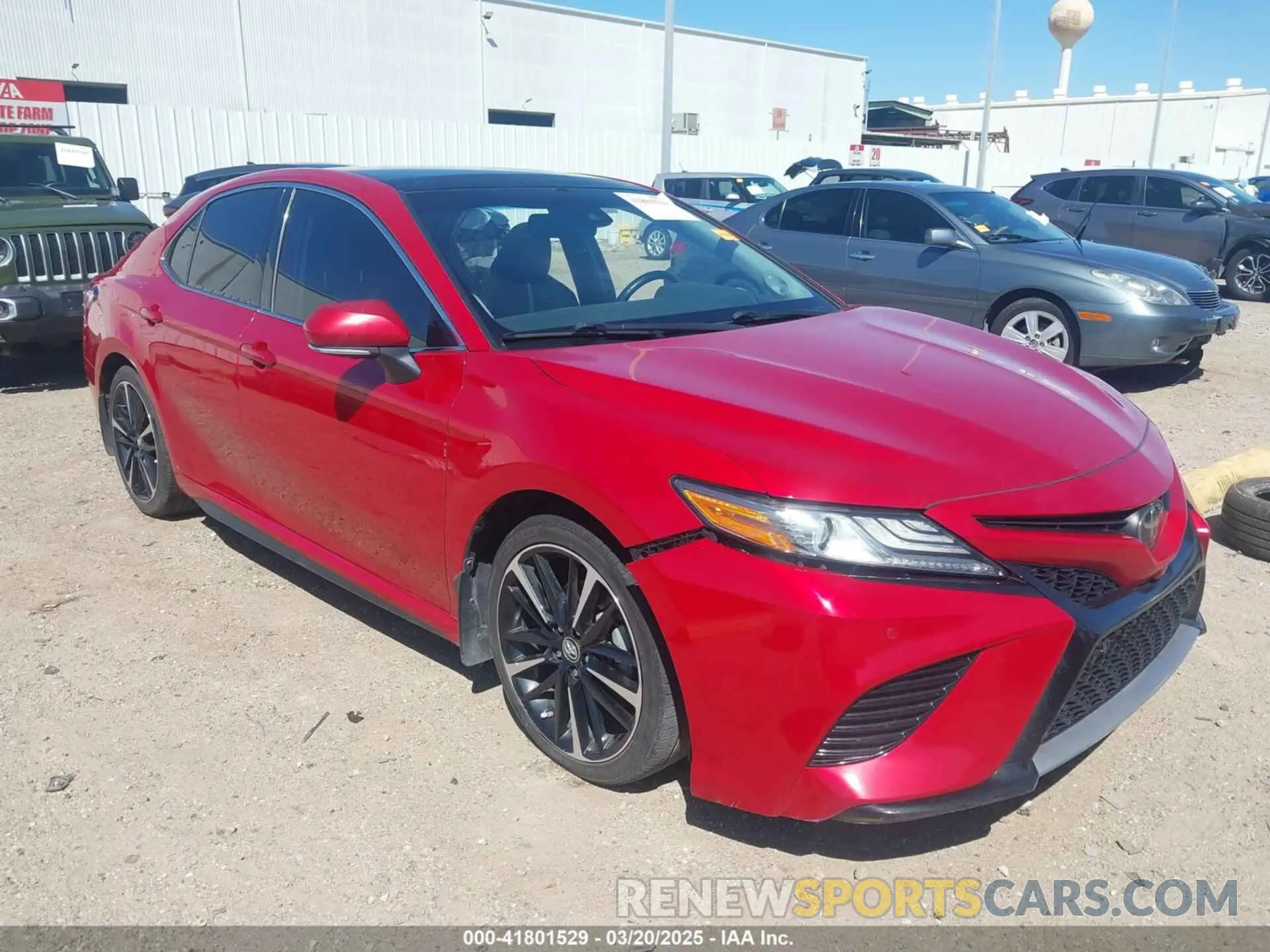 1 Photograph of a damaged car 4T1B61HK6KU277861 TOYOTA CAMRY 2019