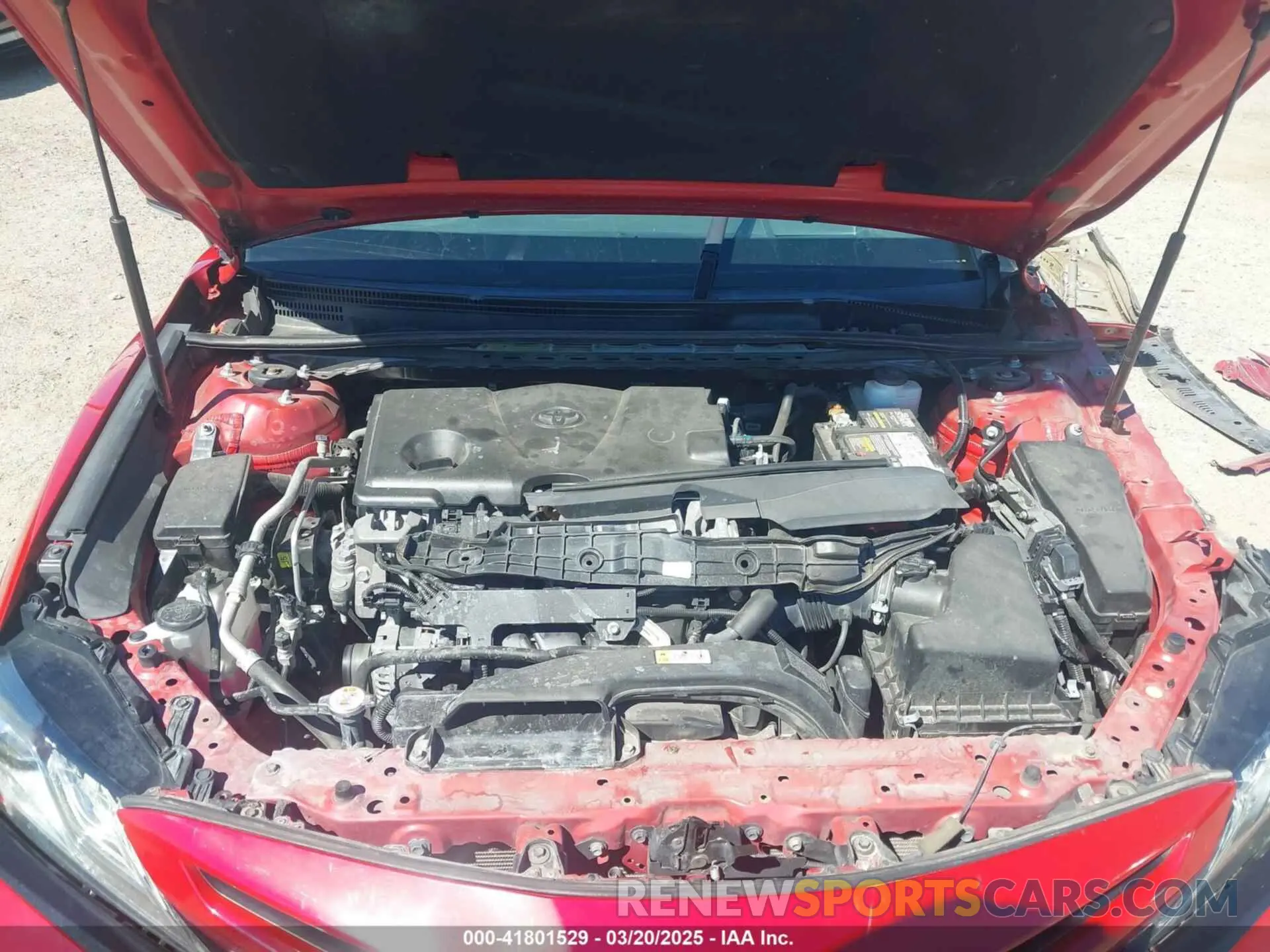 10 Photograph of a damaged car 4T1B61HK6KU277861 TOYOTA CAMRY 2019
