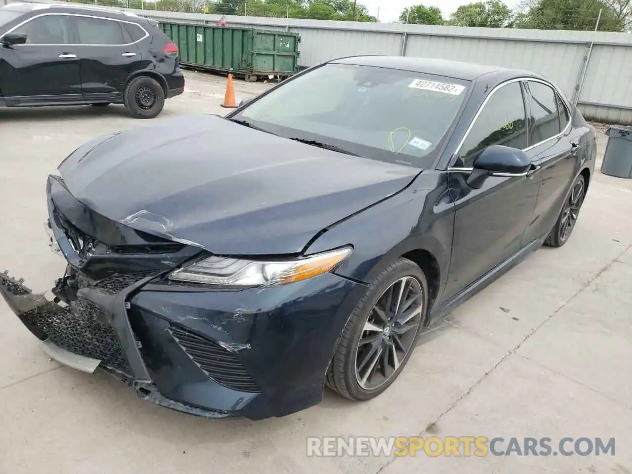 2 Photograph of a damaged car 4T1B61HK6KU286463 TOYOTA CAMRY 2019