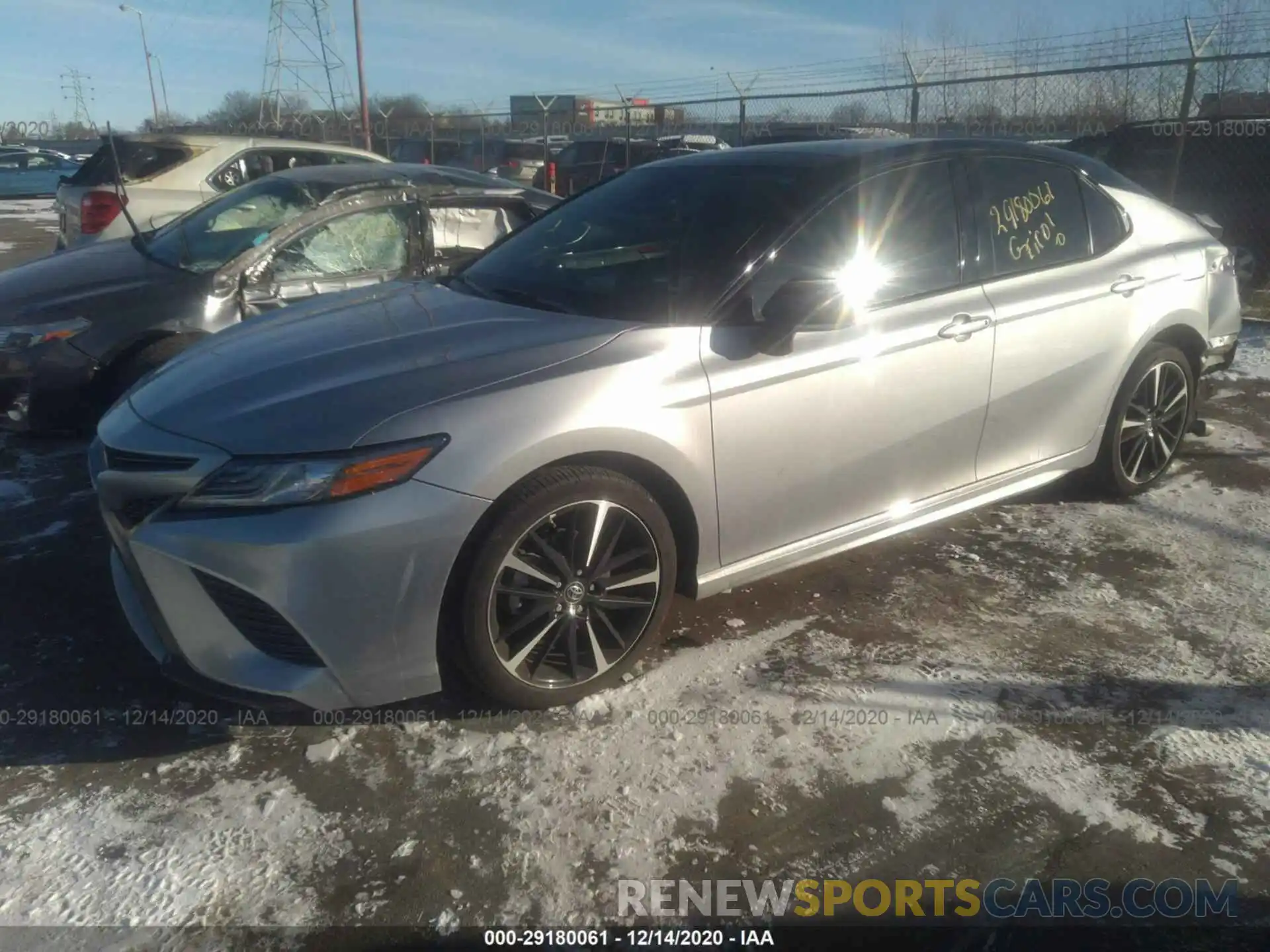 2 Photograph of a damaged car 4T1B61HK6KU291209 TOYOTA CAMRY 2019