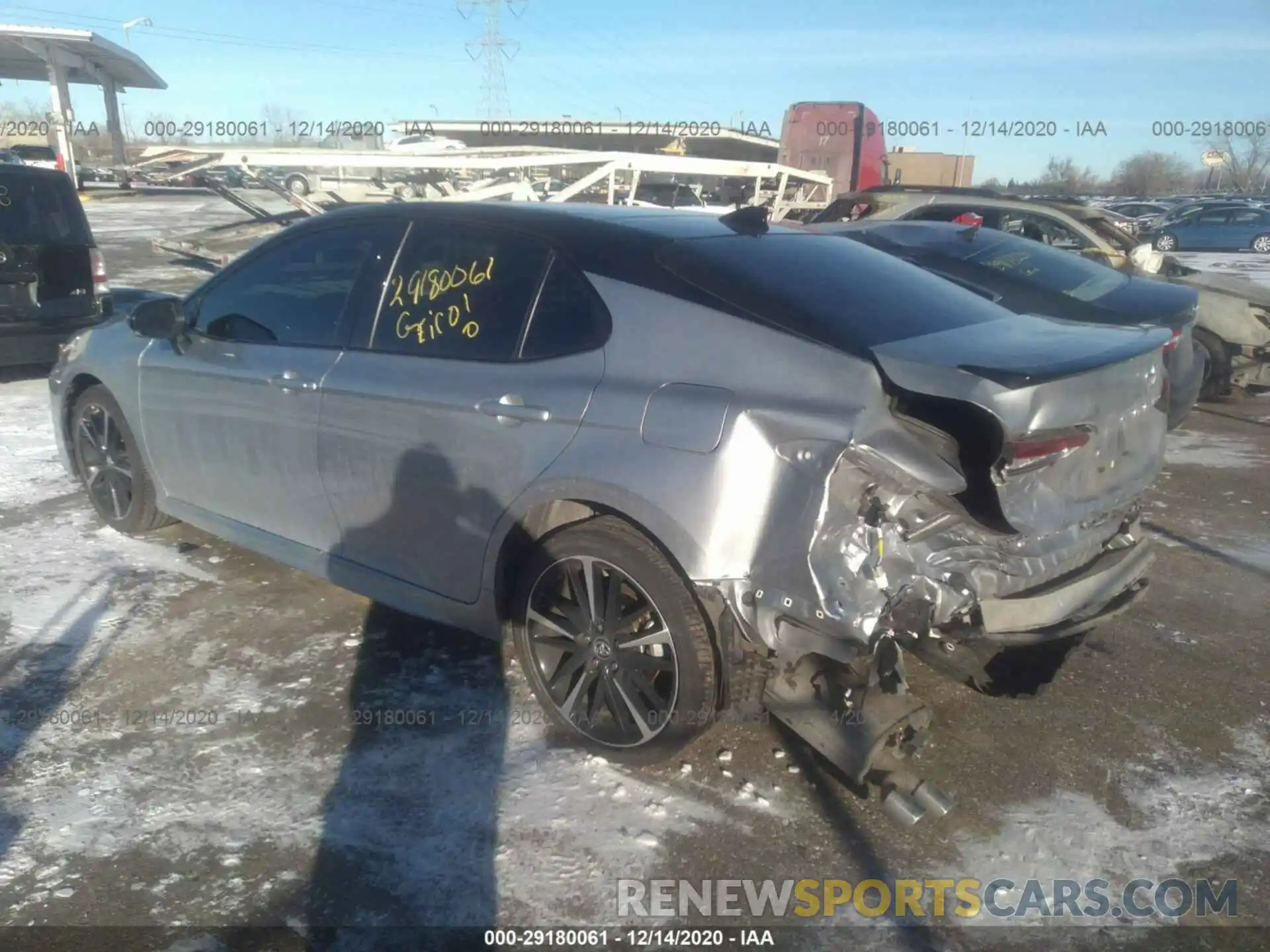 3 Photograph of a damaged car 4T1B61HK6KU291209 TOYOTA CAMRY 2019