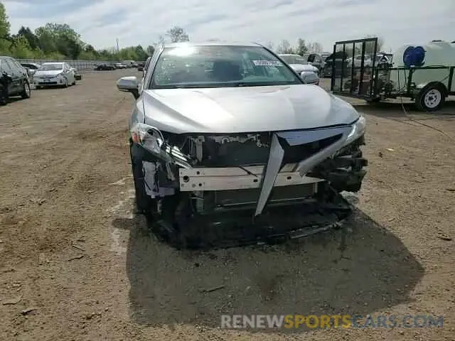 14 Photograph of a damaged car 4T1B61HK6KU299472 TOYOTA CAMRY 2019