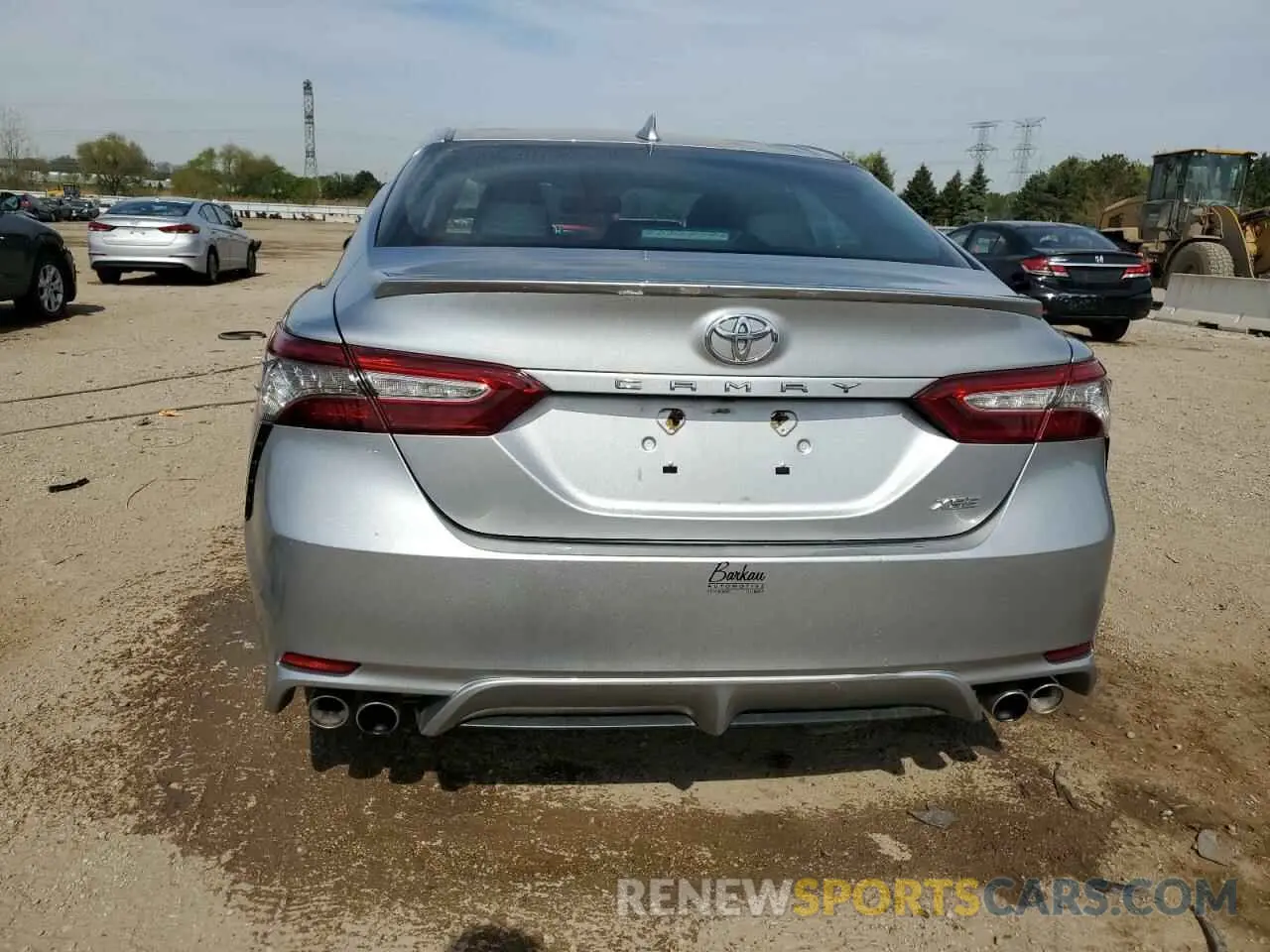 6 Photograph of a damaged car 4T1B61HK6KU299472 TOYOTA CAMRY 2019