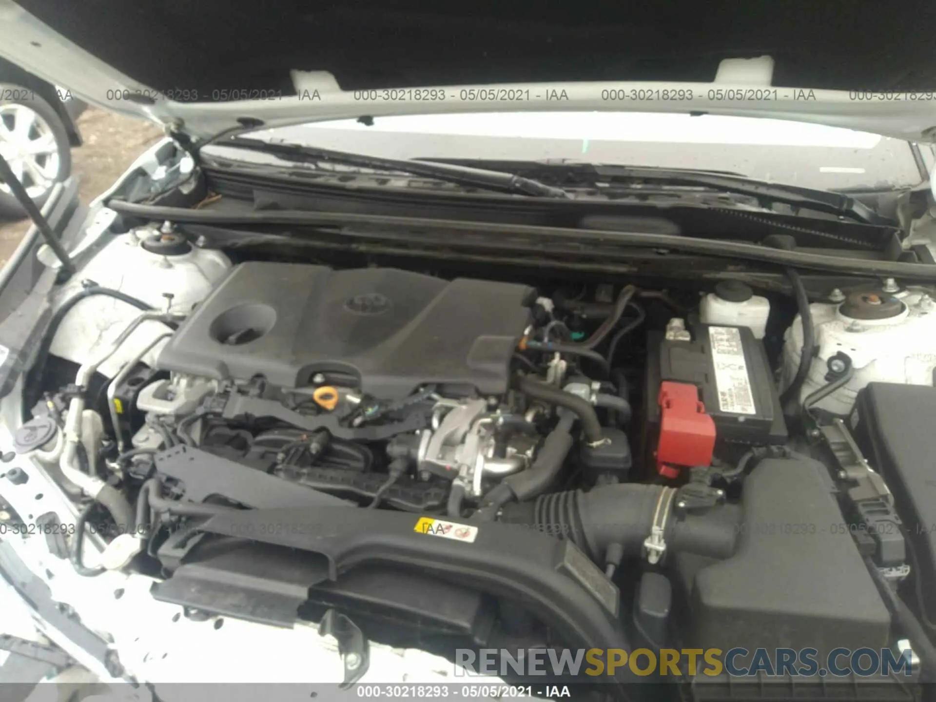 10 Photograph of a damaged car 4T1B61HK6KU299763 TOYOTA CAMRY 2019