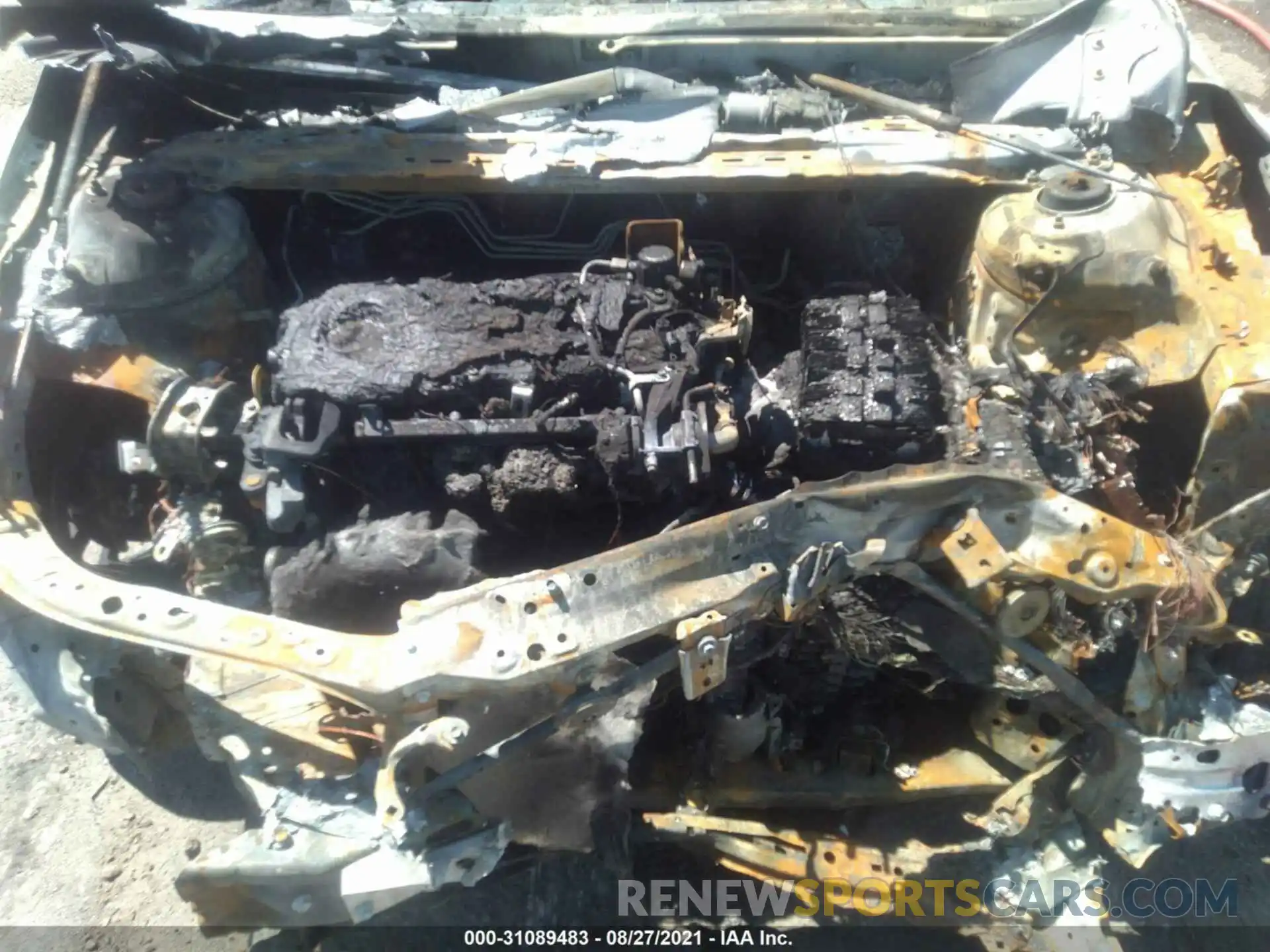 10 Photograph of a damaged car 4T1B61HK6KU300071 TOYOTA CAMRY 2019