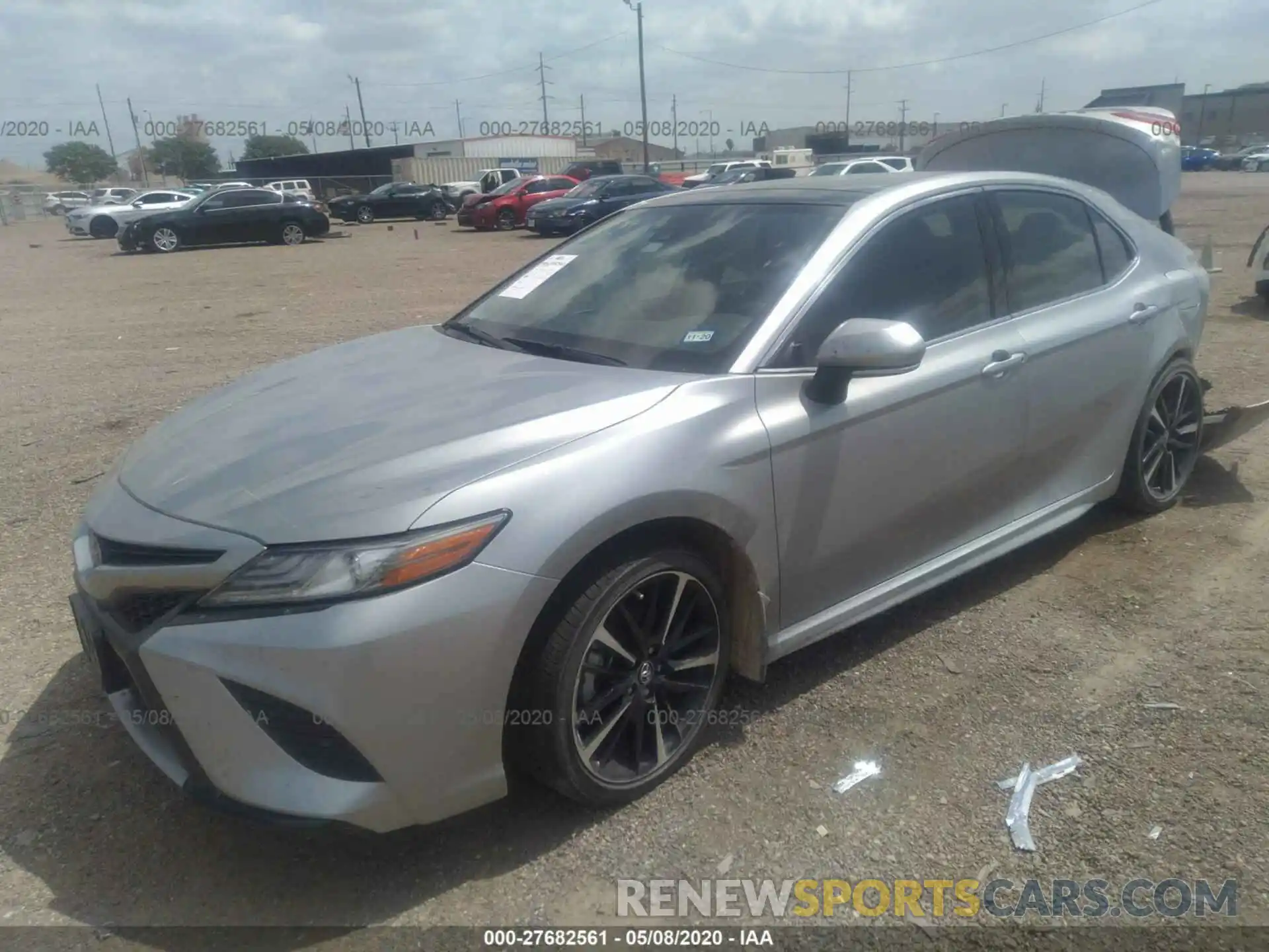 2 Photograph of a damaged car 4T1B61HK6KU699208 TOYOTA CAMRY 2019