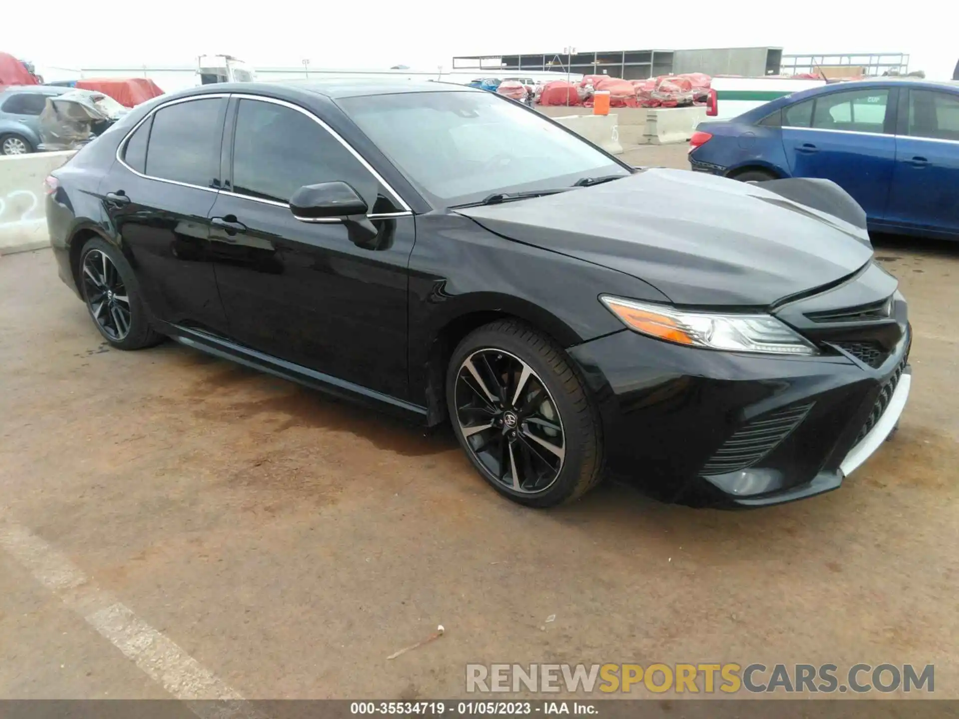 1 Photograph of a damaged car 4T1B61HK6KU731297 TOYOTA CAMRY 2019