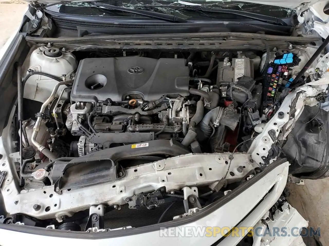 11 Photograph of a damaged car 4T1B61HK6KU741599 TOYOTA CAMRY 2019