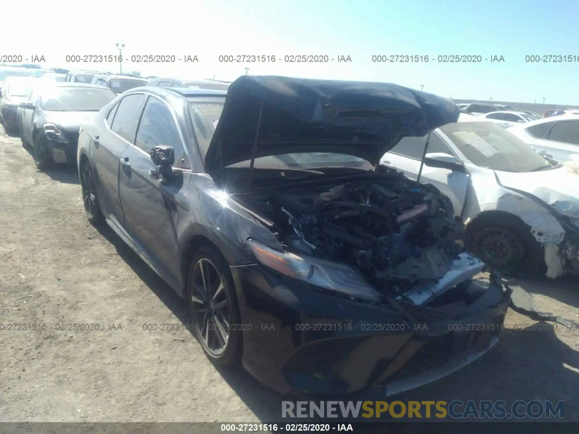 1 Photograph of a damaged car 4T1B61HK6KU855621 TOYOTA CAMRY 2019