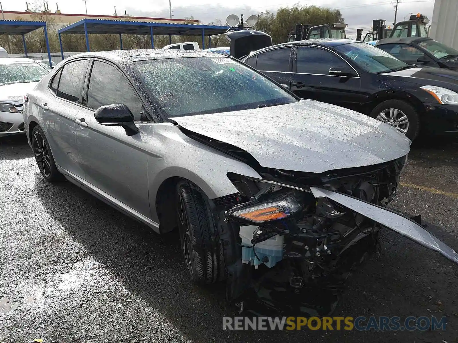 1 Photograph of a damaged car 4T1B61HK7KU173914 TOYOTA CAMRY 2019