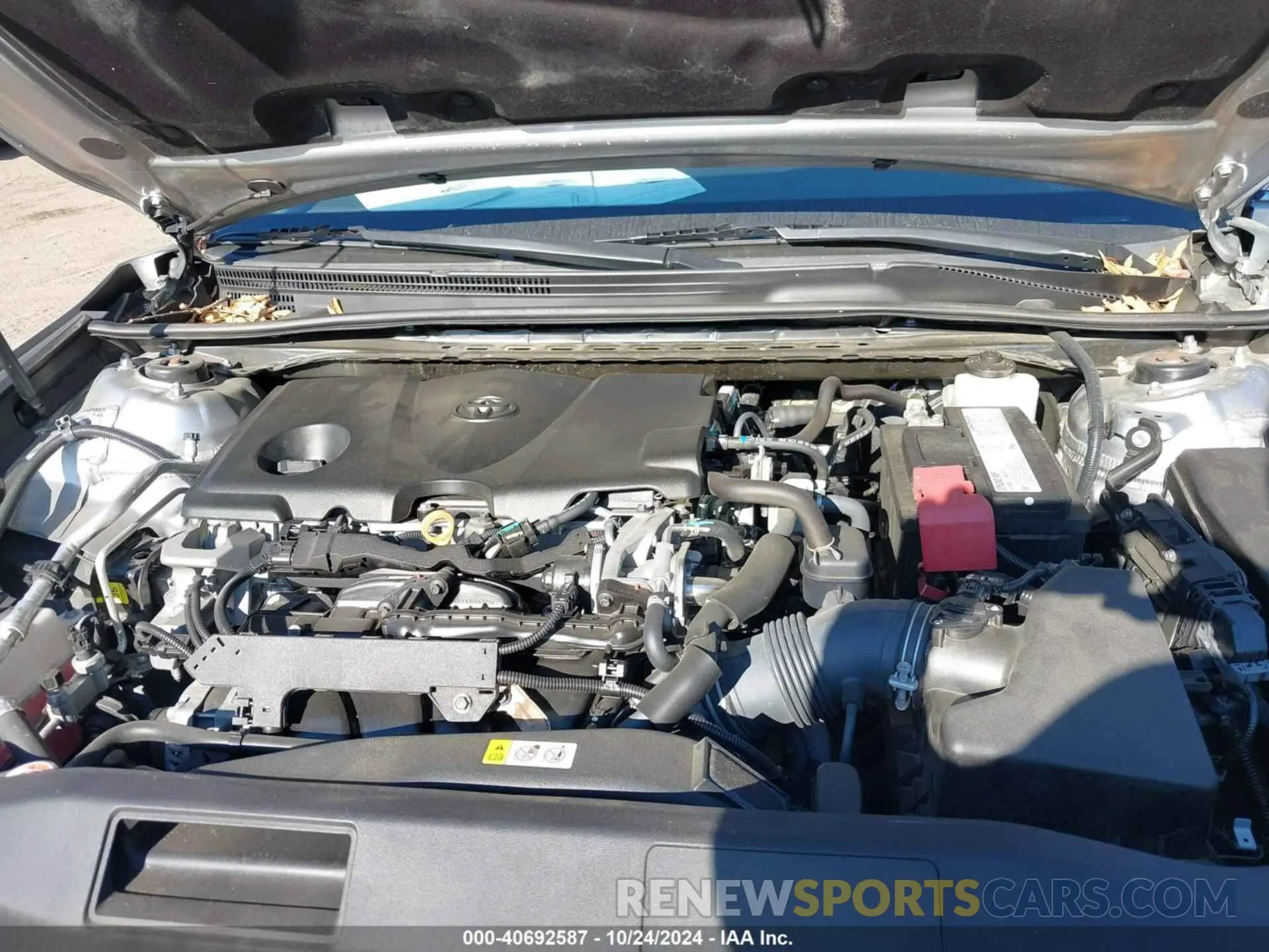 10 Photograph of a damaged car 4T1B61HK7KU176053 TOYOTA CAMRY 2019