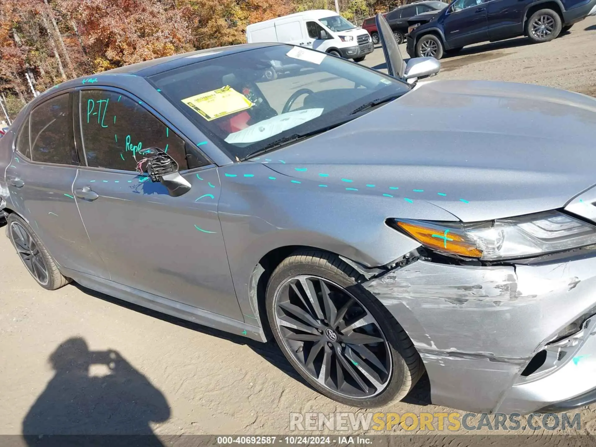6 Photograph of a damaged car 4T1B61HK7KU176053 TOYOTA CAMRY 2019