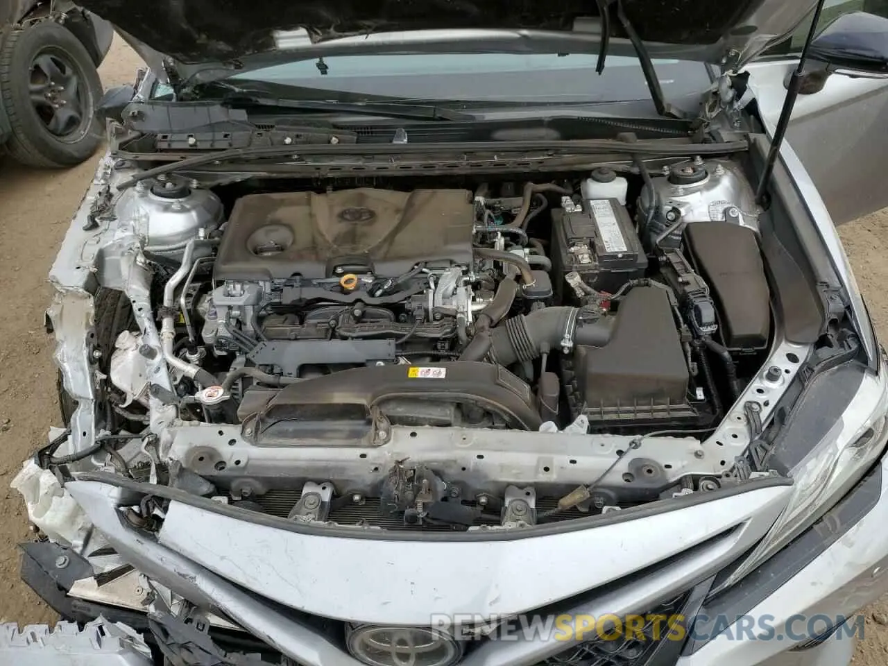 12 Photograph of a damaged car 4T1B61HK7KU176747 TOYOTA CAMRY 2019