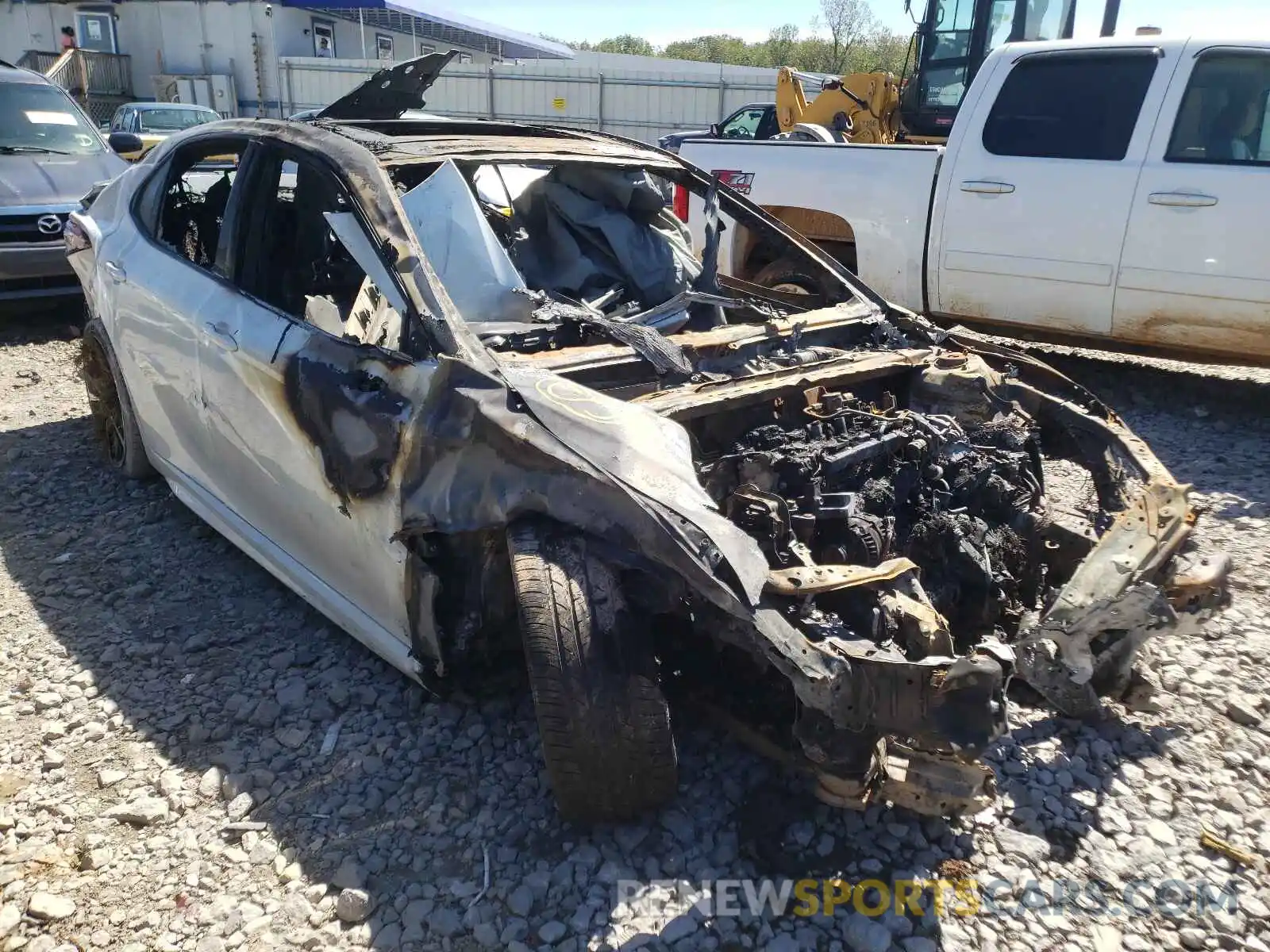 1 Photograph of a damaged car 4T1B61HK7KU182354 TOYOTA CAMRY 2019