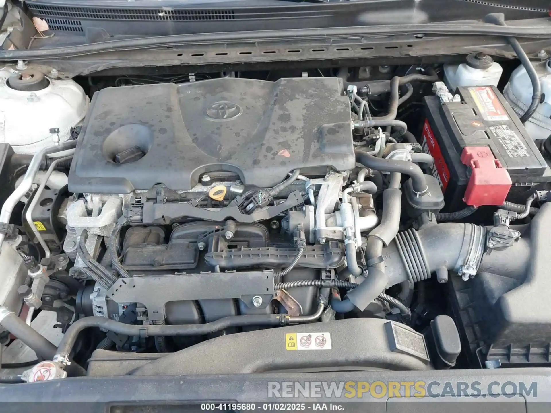 10 Photograph of a damaged car 4T1B61HK7KU205566 TOYOTA CAMRY 2019