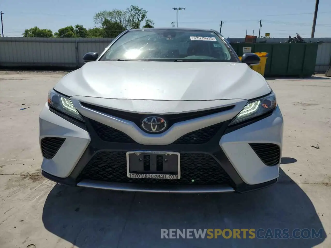 5 Photograph of a damaged car 4T1B61HK7KU217961 TOYOTA CAMRY 2019