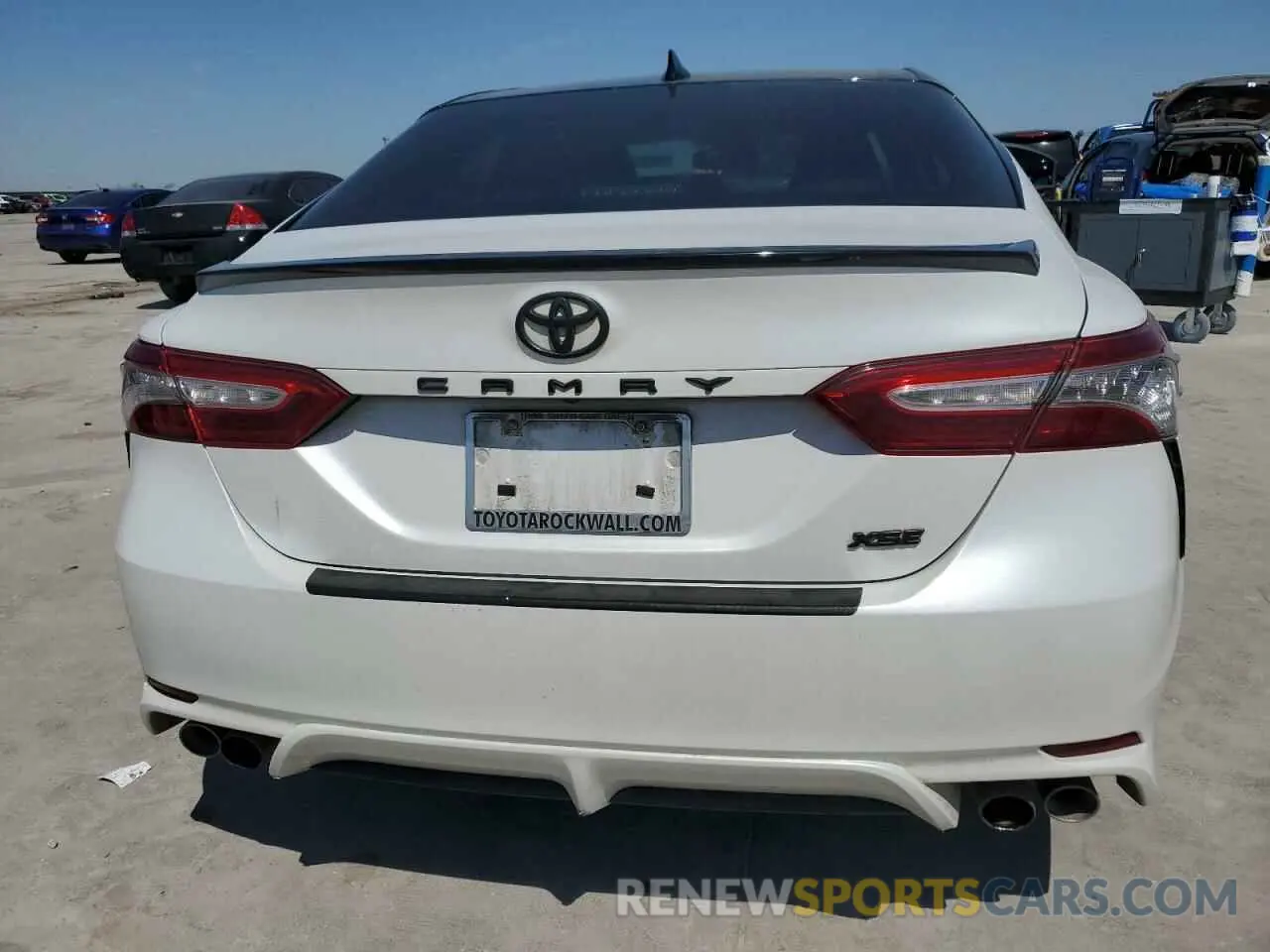 6 Photograph of a damaged car 4T1B61HK7KU217961 TOYOTA CAMRY 2019