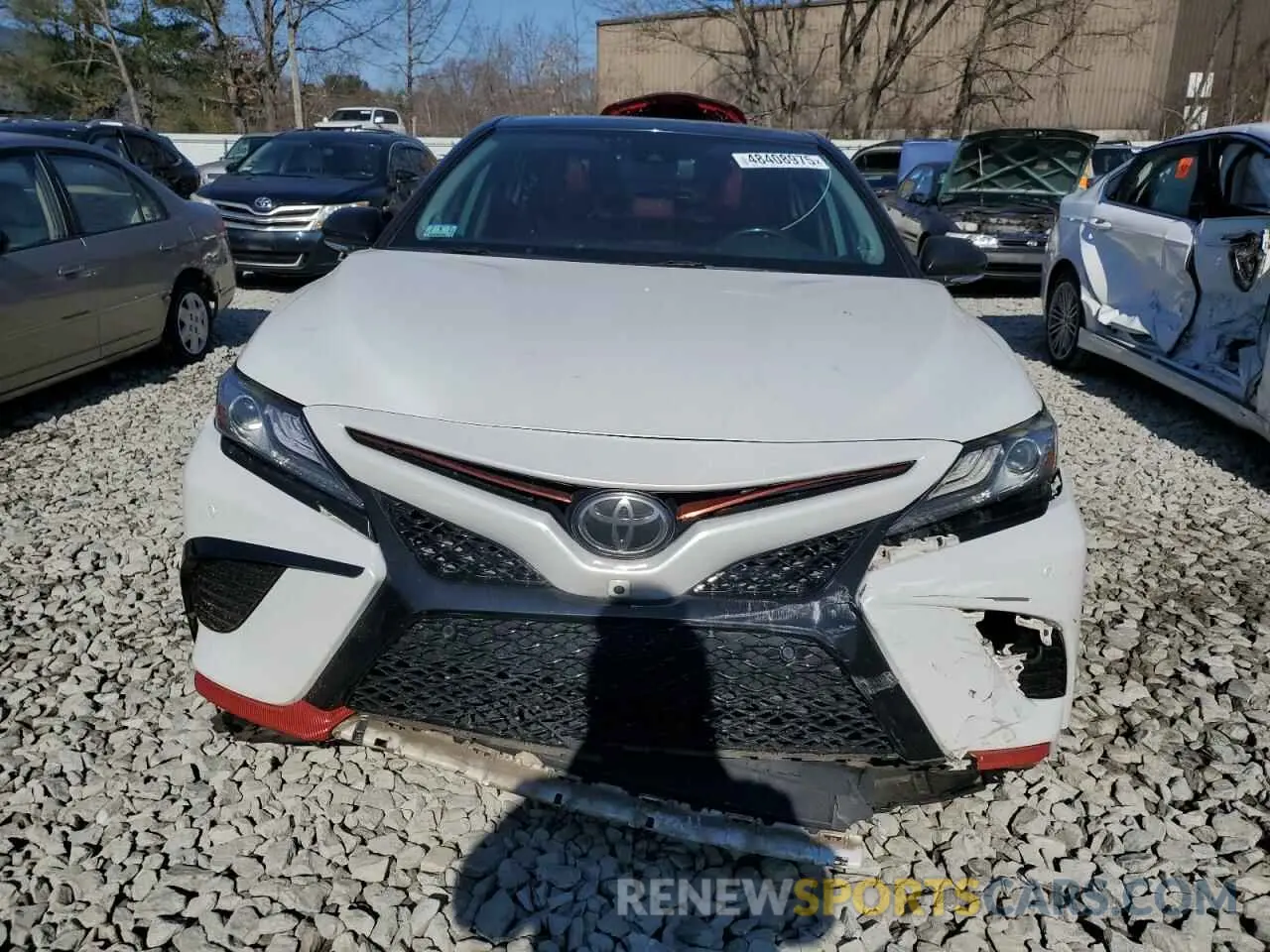 5 Photograph of a damaged car 4T1B61HK7KU225168 TOYOTA CAMRY 2019