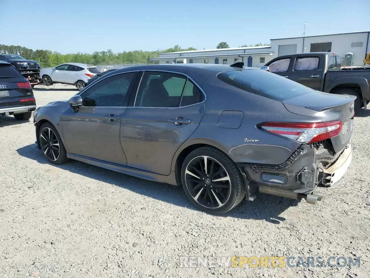2 Photograph of a damaged car 4T1B61HK7KU227521 TOYOTA CAMRY 2019