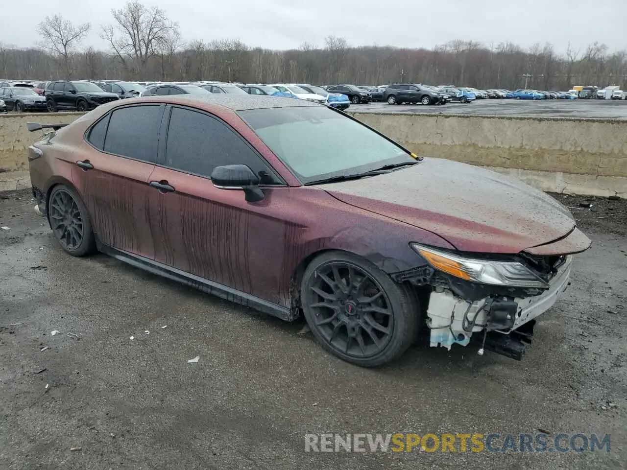 4 Photograph of a damaged car 4T1B61HK7KU245579 TOYOTA CAMRY 2019