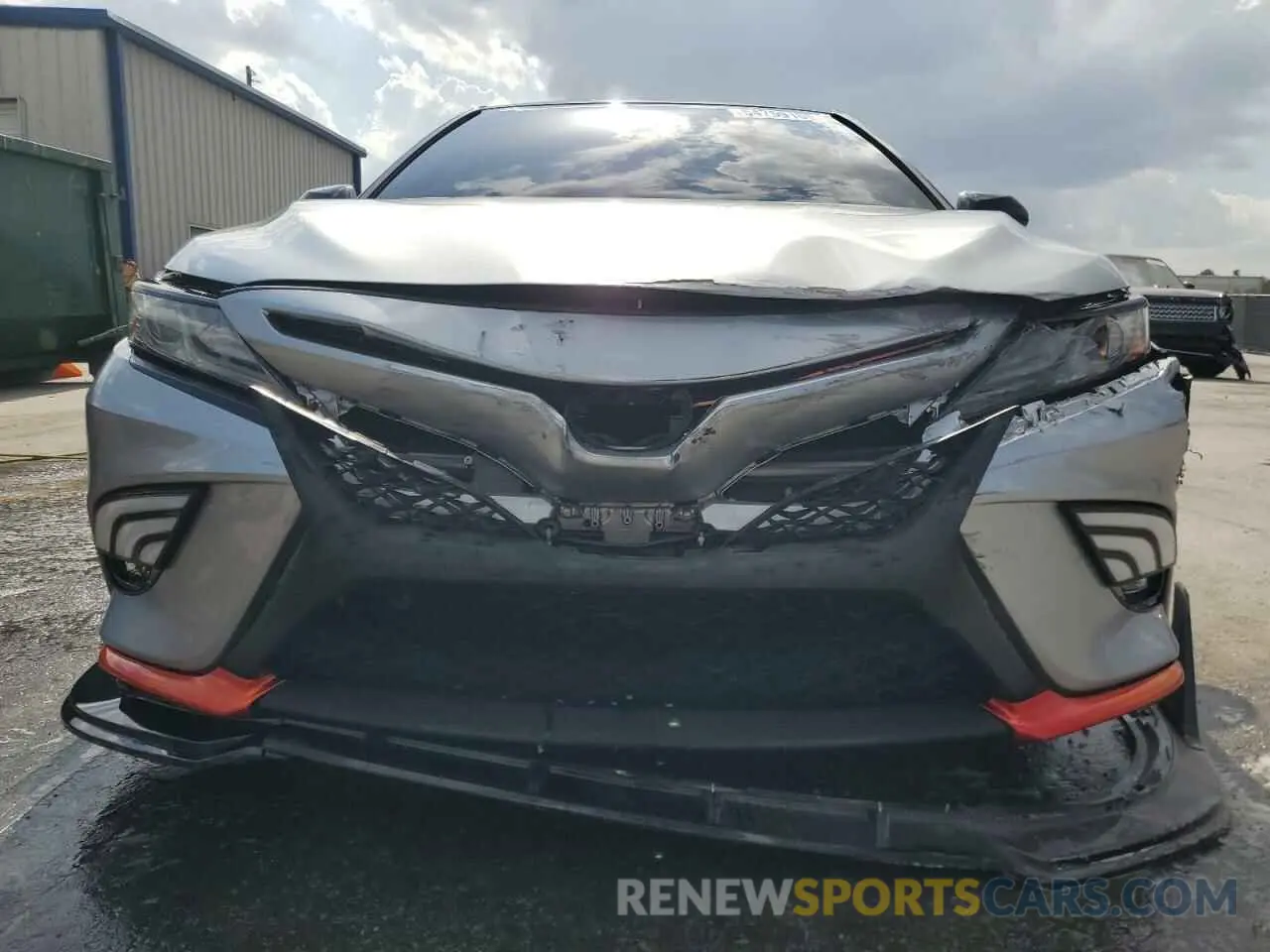 5 Photograph of a damaged car 4T1B61HK7KU252922 TOYOTA CAMRY 2019