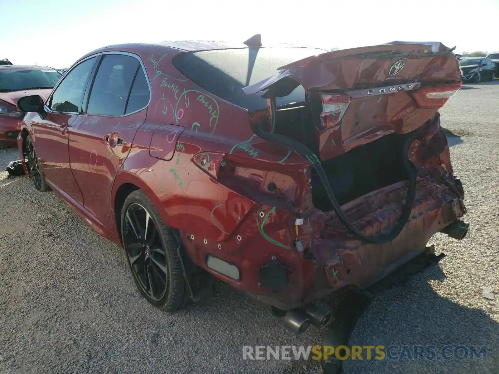 3 Photograph of a damaged car 4T1B61HK7KU255447 TOYOTA CAMRY 2019