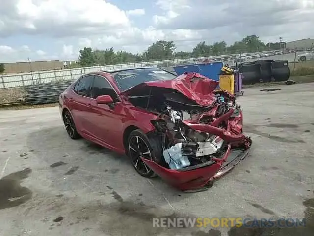 11 Photograph of a damaged car 4T1B61HK7KU284107 TOYOTA CAMRY 2019