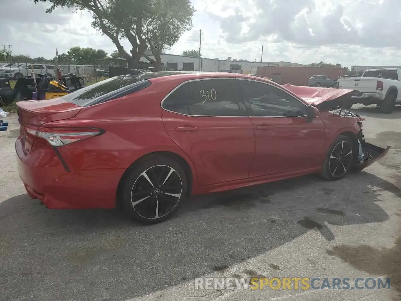 3 Photograph of a damaged car 4T1B61HK7KU284107 TOYOTA CAMRY 2019