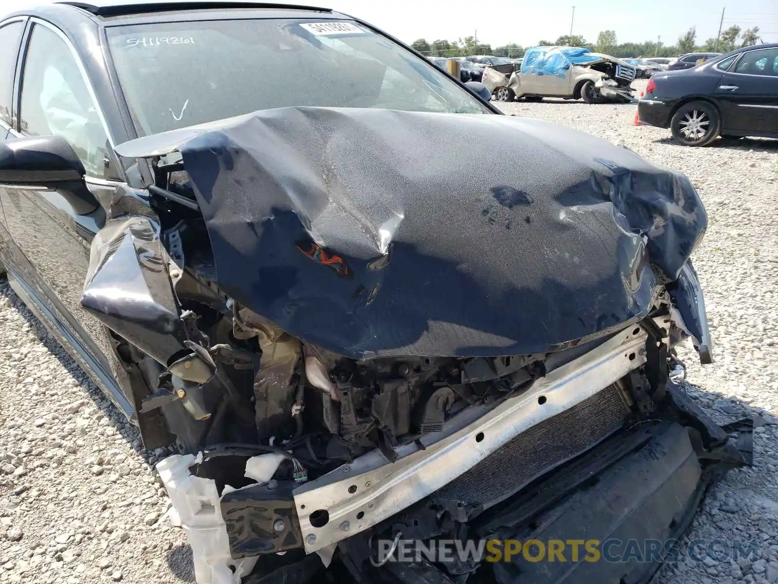 9 Photograph of a damaged car 4T1B61HK7KU703752 TOYOTA CAMRY 2019