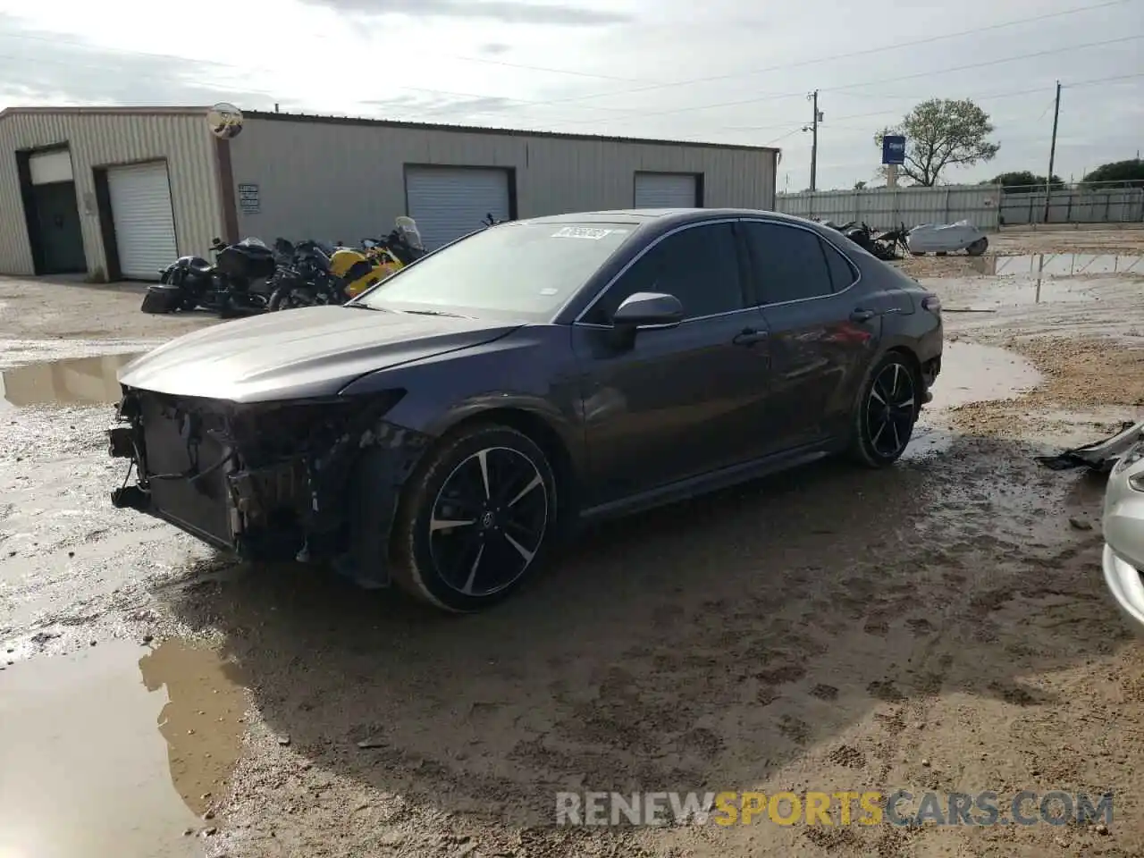 1 Photograph of a damaged car 4T1B61HK7KU716680 TOYOTA CAMRY 2019