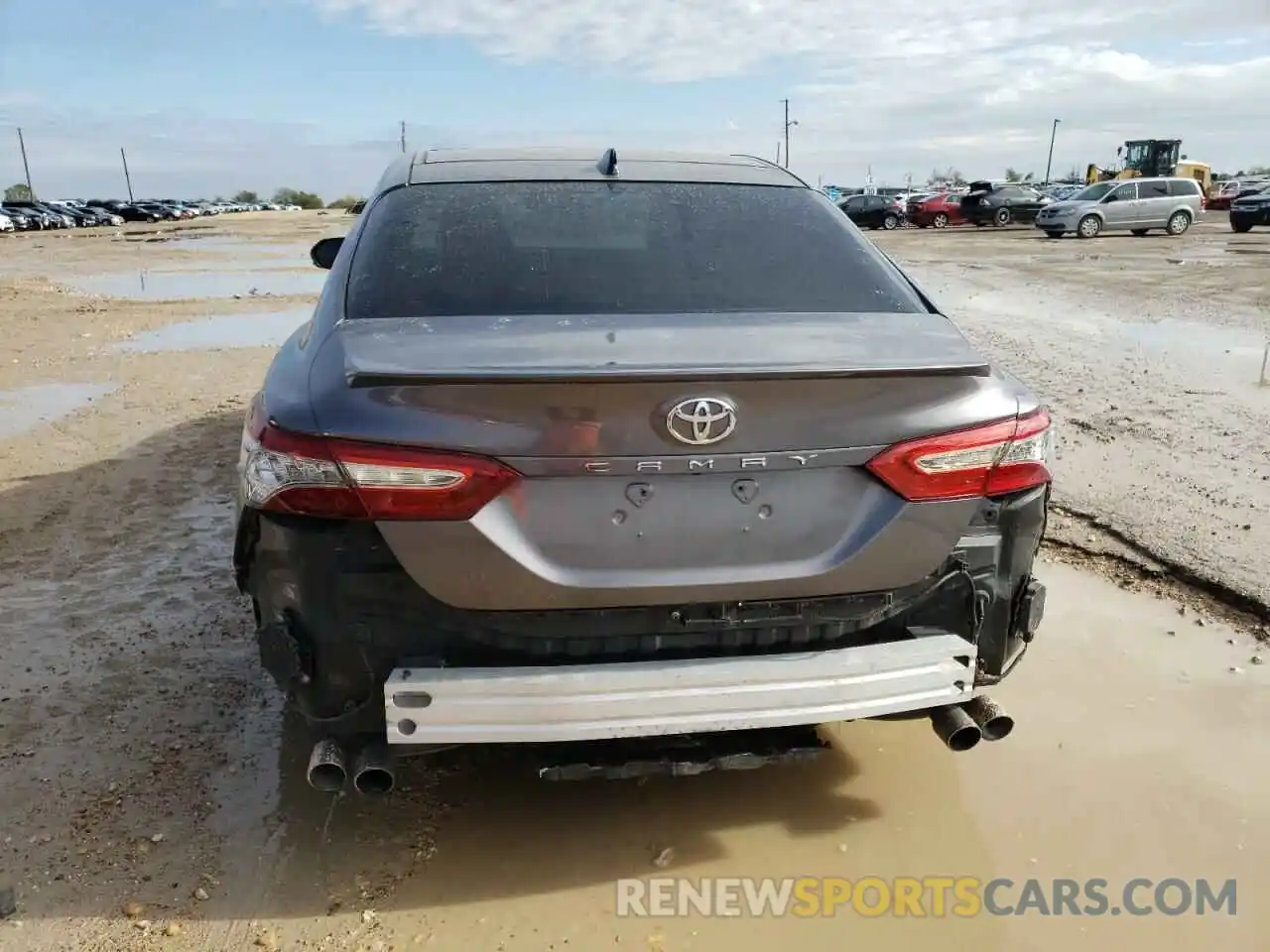 6 Photograph of a damaged car 4T1B61HK7KU716680 TOYOTA CAMRY 2019