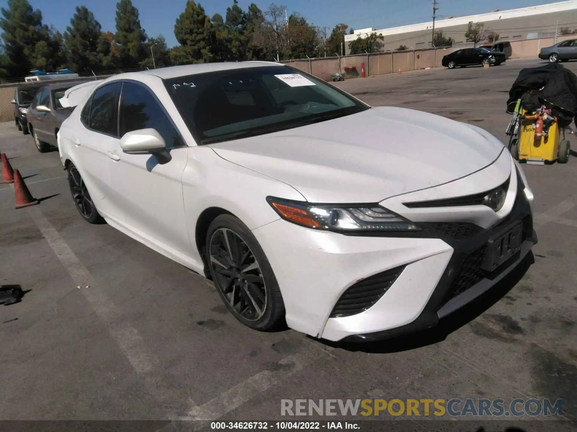 1 Photograph of a damaged car 4T1B61HK7KU717005 TOYOTA CAMRY 2019