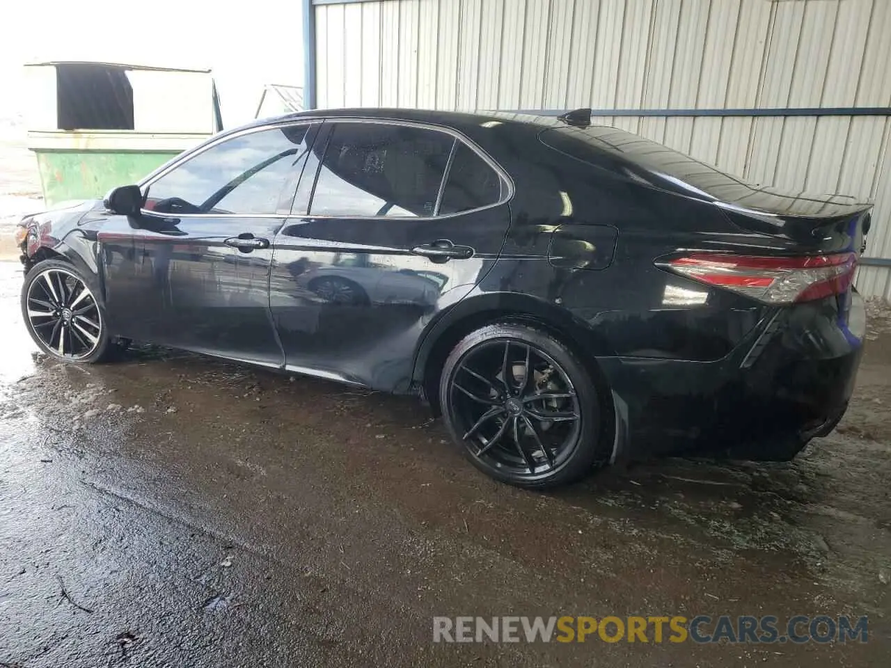 2 Photograph of a damaged car 4T1B61HK7KU751784 TOYOTA CAMRY 2019