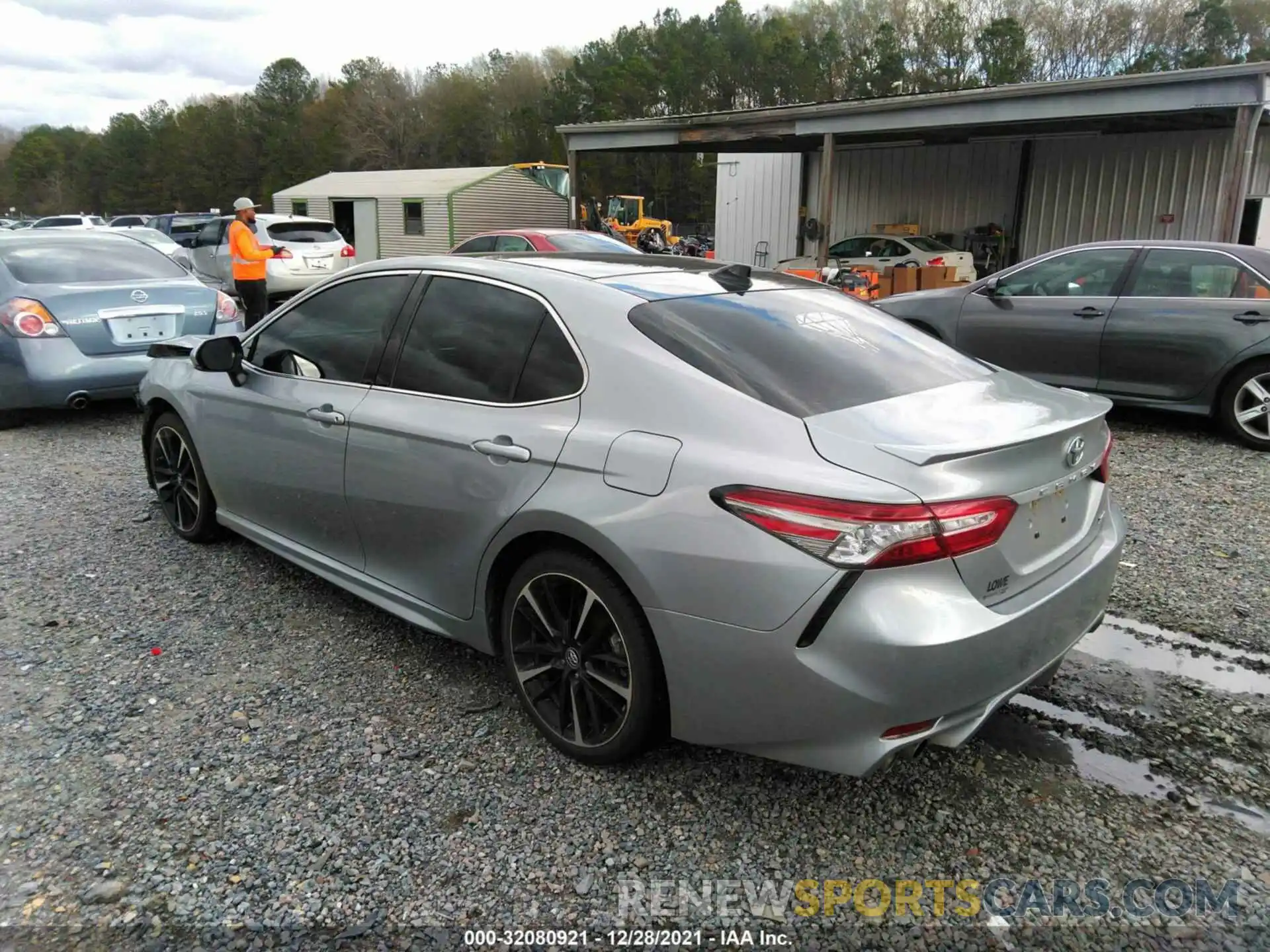 3 Photograph of a damaged car 4T1B61HK7KU785448 TOYOTA CAMRY 2019