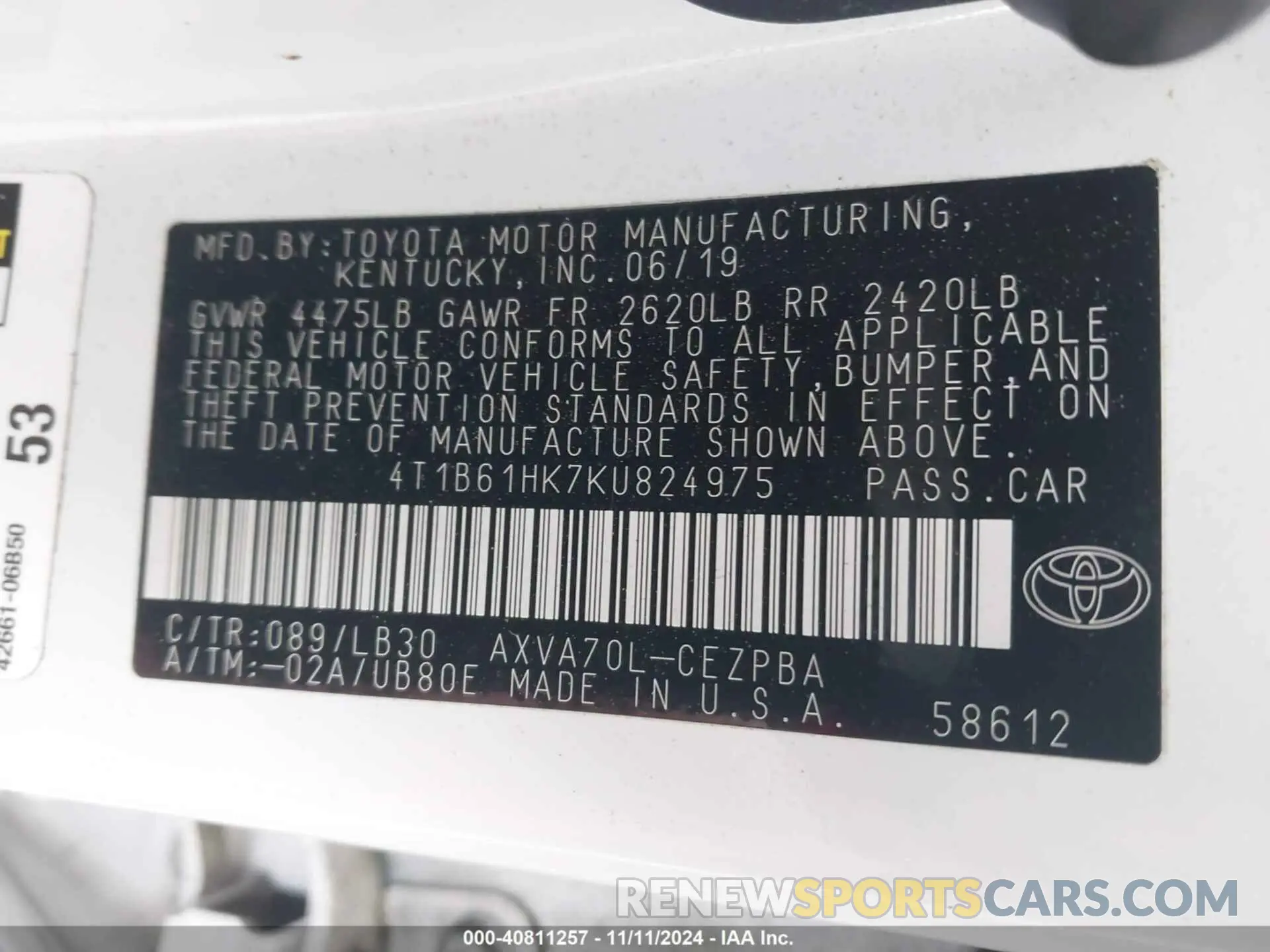 9 Photograph of a damaged car 4T1B61HK7KU824975 TOYOTA CAMRY 2019