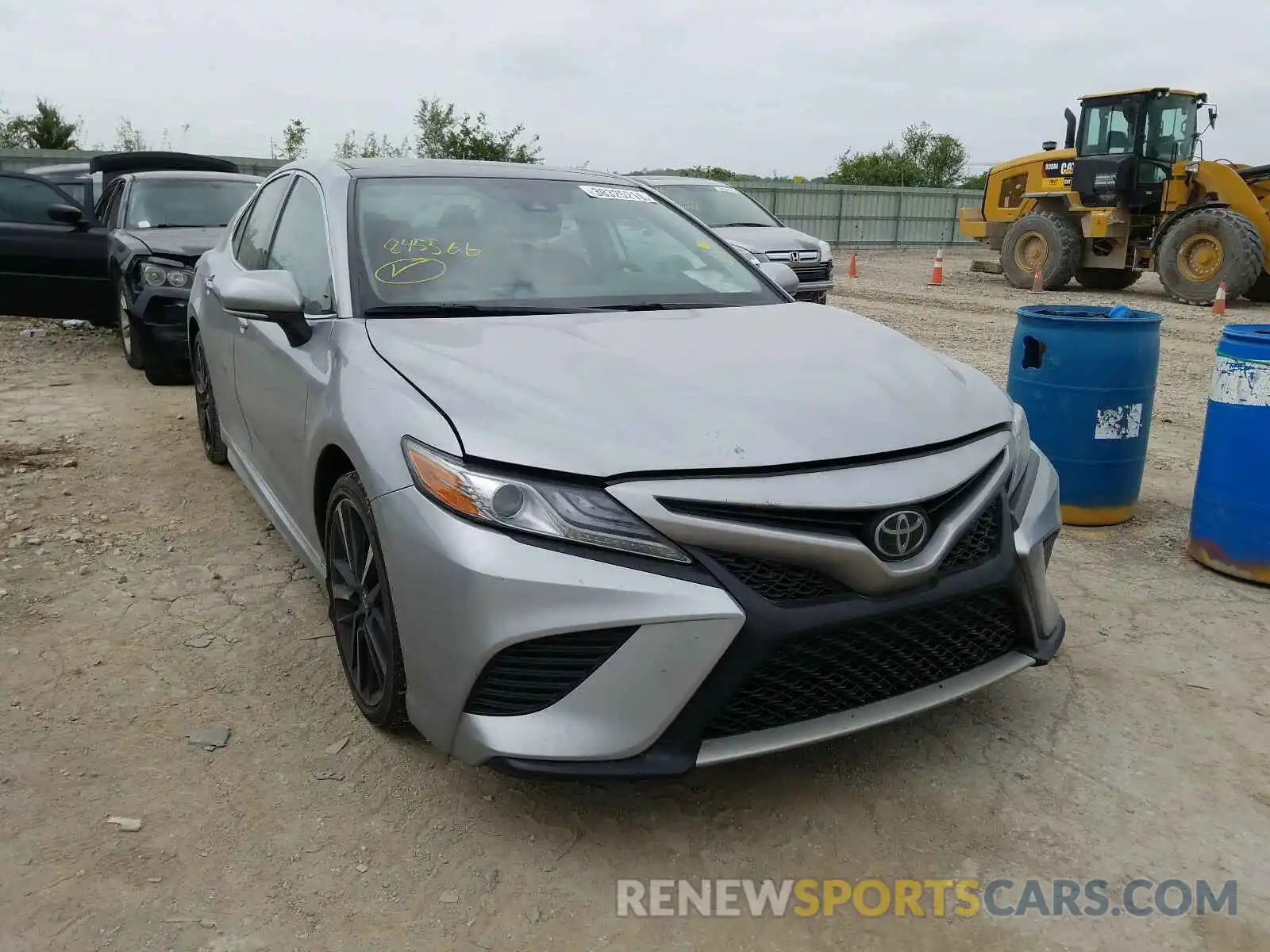 1 Photograph of a damaged car 4T1B61HK7KU845566 TOYOTA CAMRY 2019