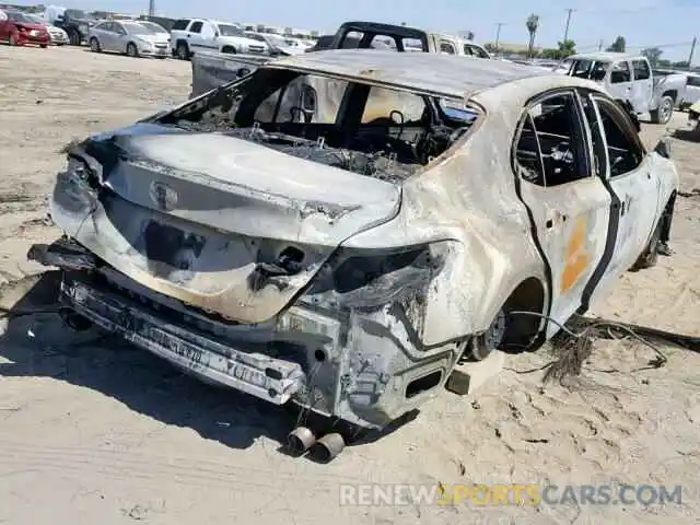 4 Photograph of a damaged car 4T1B61HK8KU180435 TOYOTA CAMRY 2019